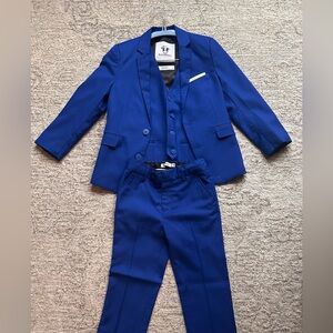 Stylish Black N Bianco 3 piece royal blue suit size 7